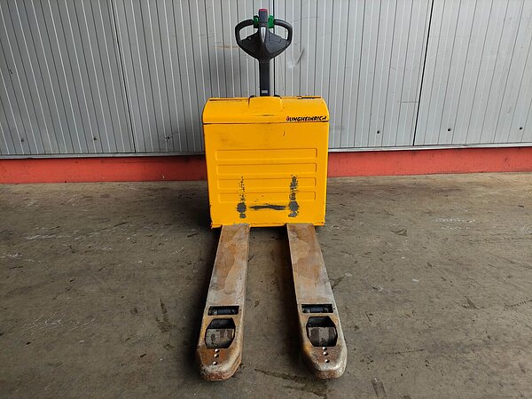 Jungheinrich Elektro Niederhubwagen EJE 120 - Jungheinrich Elektro Niederhubwagen EJE 120