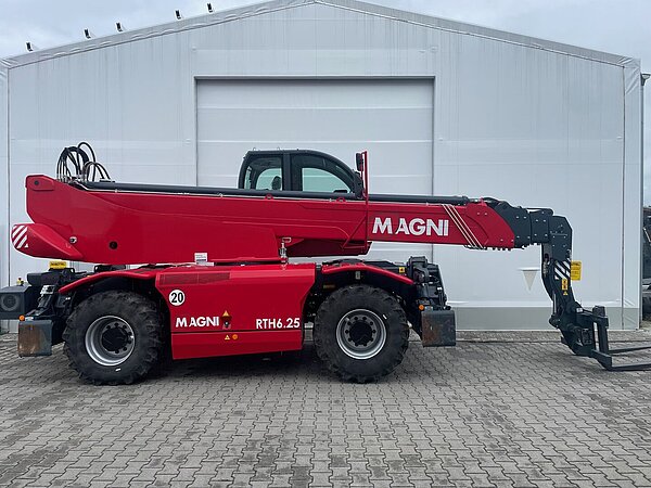 Magni Diesel Teleskopstapler drehbar RTH 6.25-DID Teleskop - Magni Diesel Teleskopstapler drehbar RTH 6.25-DID Teleskop
