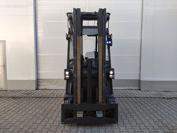 Linde Elektro Elektro 4 Rad-Stapler E25HL-01/600/387 Triplex - Linde Elektro Elektro 4 Rad-Stapler E25HL-01/600/387 Triplex