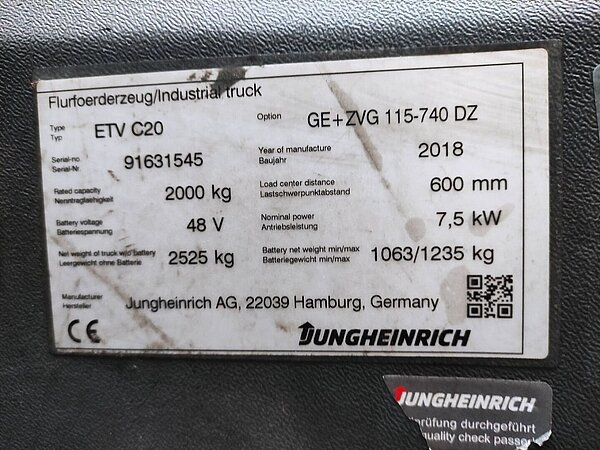 Jungheinrich Elektro Schubmaststapler ETV C 20 Triplex - Jungheinrich Elektro Schubmaststapler ETV C 20 Triplex
