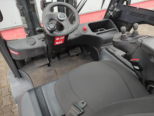 Linde Elektro Elektro 4 Rad-Stapler E50HL-01-600 Triplex - Linde Elektro Elektro 4 Rad-Stapler E50HL-01-600 Triplex