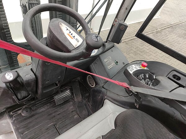  - Still Elektro Elektro 4 Rad-Stapler RX 60-35 Triplex