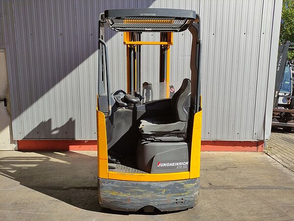 Jungheinrich Elektro Schubmaststapler ETV 112 Triplex - Jungheinrich Elektro Schubmaststapler ETV 112 Triplex