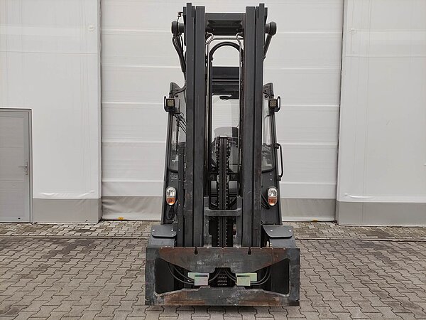 Linde Elektro Elektro 4 Rad-Stapler E45HL-01-/600-388 Triplex - Linde Elektro Elektro 4 Rad-Stapler E45HL-01-/600-388 Triplex