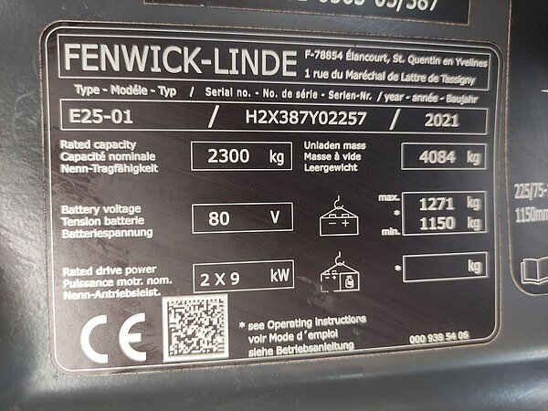  - Linde Elektro Elektro 4 Rad-Stapler E25-01/387 Triplex