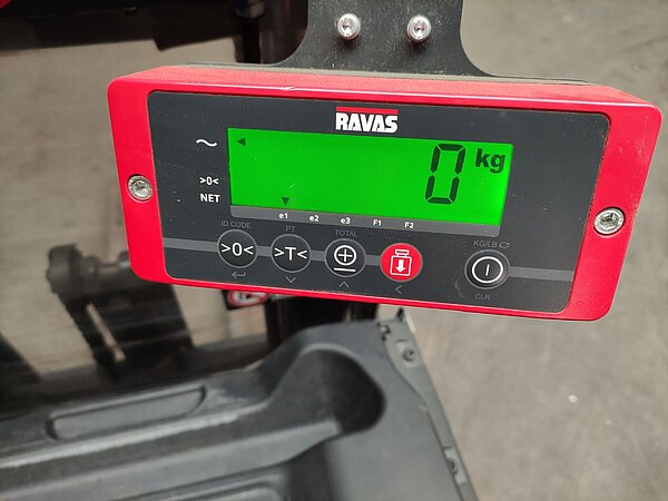Linde Elektro Hochhubwagen D14SPi/133 mit Wiegesystem von RAVAS Triplex - Linde Elektro Hochhubwagen D14SPi/133 mit Wiegesystem von RAVAS Triplex