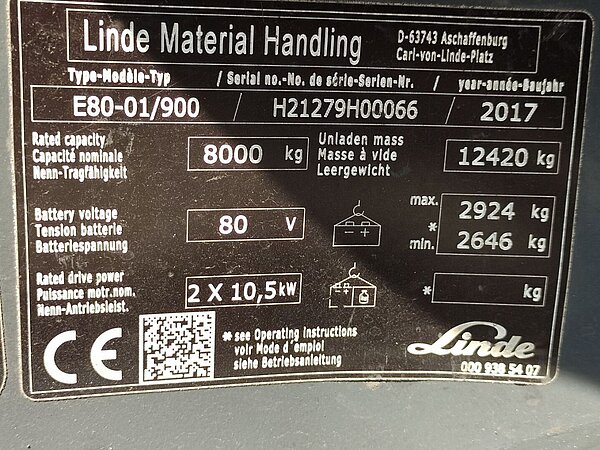Linde Elektro Elektro 4 Rad-Stapler E80-01/900-1279 (KDD, UVV, Lack u. Reifen weiß NEW Standard - Linde Elektro Elektro 4 Rad-Stapler E80-01/900-1279 (KDD, UVV, Lack u. Reifen weiß NEW Standard