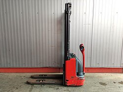  - Linde Hochhubwagen L12 Elektro Duplex
