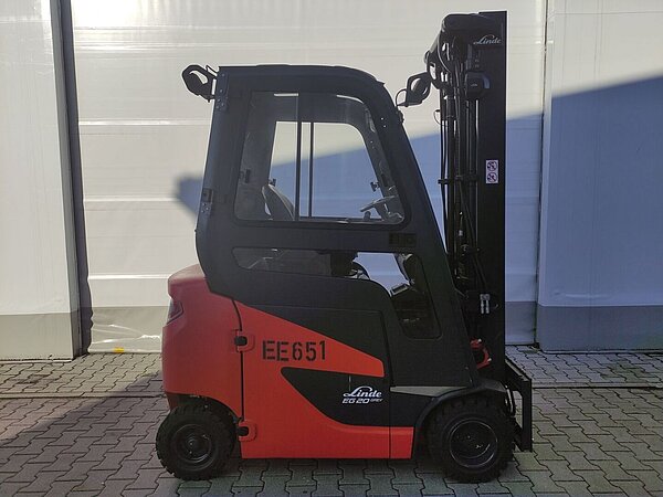 Linde Elektro Elektro 4 Rad-Stapler EG20PH-02/1275 Triplex - Linde Elektro Elektro 4 Rad-Stapler EG20PH-02/1275 Triplex
