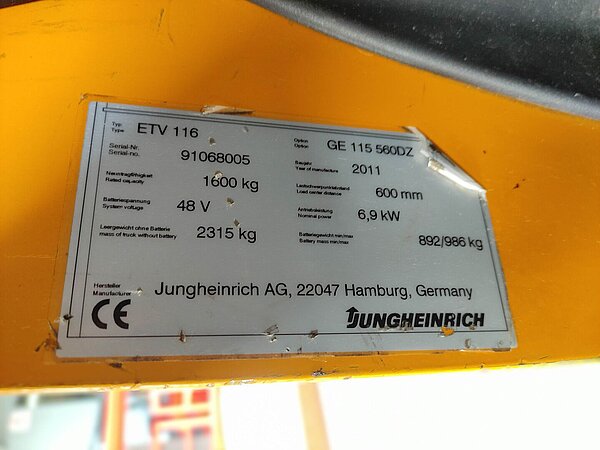 Jungheinrich Elektro Schmalgangstapler ETV 116 Triplex - Jungheinrich Elektro Schmalgangstapler ETV 116 Triplex