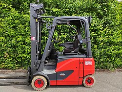  - Linde Elektro 4 Rad-Stapler E20PH-02-386-EVO Elektro Duplex
