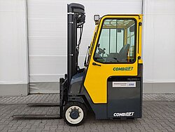  - Combilift Vierwege Frontstapler CBE4000 Elektro Triplex