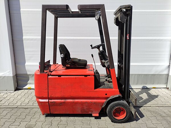 Linde Elektro Elektro 3 Rad-Stapler E18Z Duplex - Linde Elektro Elektro 3 Rad-Stapler E18Z Duplex