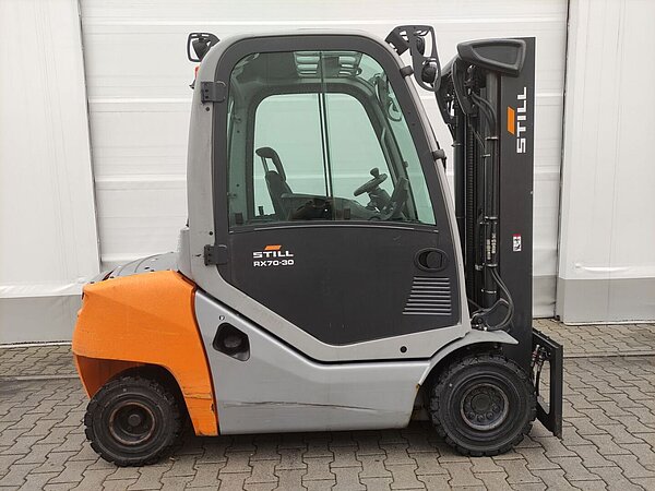  - Still Diesel Dieselstapler RX70-30 Triplex
