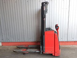  - Linde Hochhubwagen L14i / 1173 Elektro Triplex