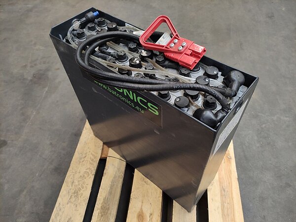  - Antriebsbatterie 24V 2PzS 250 