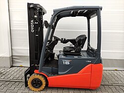  - Toyota Elektro 3 Rad-Stapler 8FBET16 Elektro Triplex