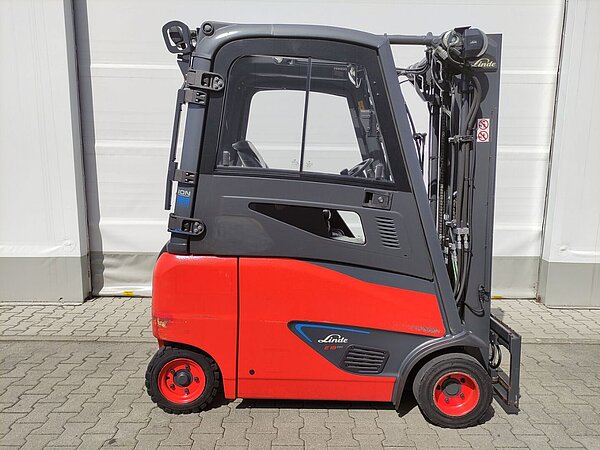 Linde Elektro Elektro 4 Rad-Stapler E18PH-02/386 EVO Triplex - Linde Elektro Elektro 4 Rad-Stapler E18PH-02/386 EVO Triplex