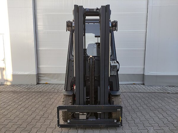 Linde Elektro Elektro 4 Rad-Stapler EG25H-02/1276 Triplex - Linde Elektro Elektro 4 Rad-Stapler EG25H-02/1276 Triplex
