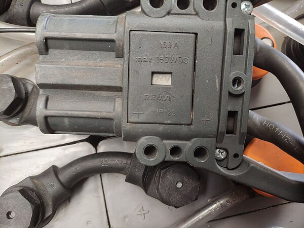 Antriebsbatterie 24V 3 PzS 375 - Antriebsbatterie 24V 3 PzS 375