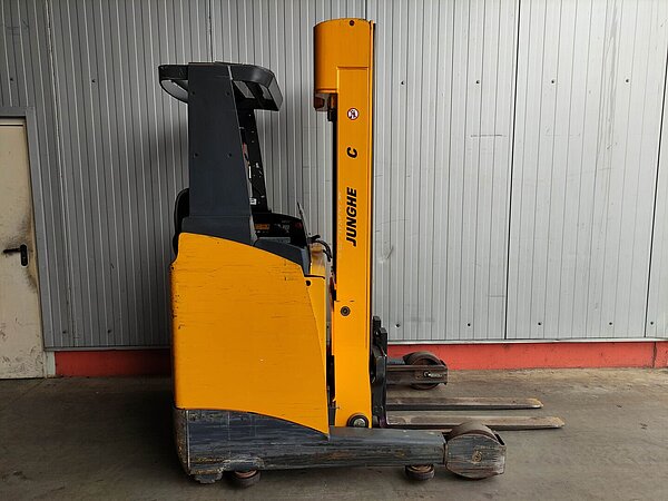 Jungheinrich Elektro Schmalgangstapler ETV 116 Triplex - Jungheinrich Elektro Schmalgangstapler ETV 116 Triplex