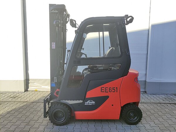 Elektro Elektro 4 Rad-Stapler EG20PH-02/1275 Triplex - Linde Elektro Elektro 4 Rad-Stapler EG20PH-02/1275 Triplex