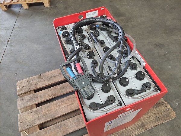 Antriebsbatterie 24V 4 PzS 500 - Antriebsbatterie 24V 4 PzS 500