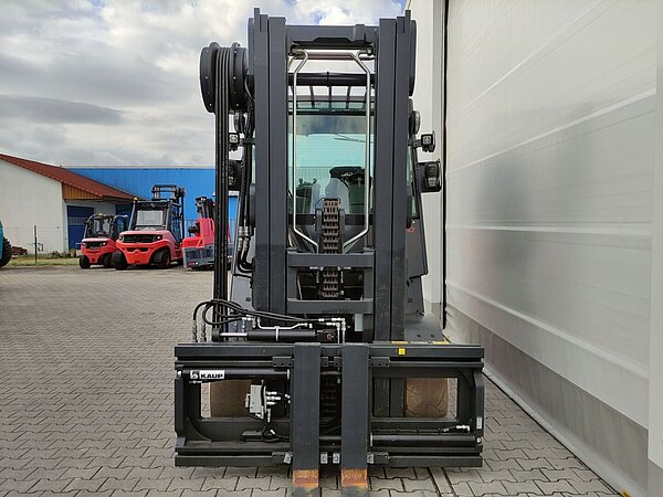 Linde Elektro Elektro 4 Rad-Stapler E70-01/1279 Triplex - Linde Elektro Elektro 4 Rad-Stapler E70-01/1279 Triplex
