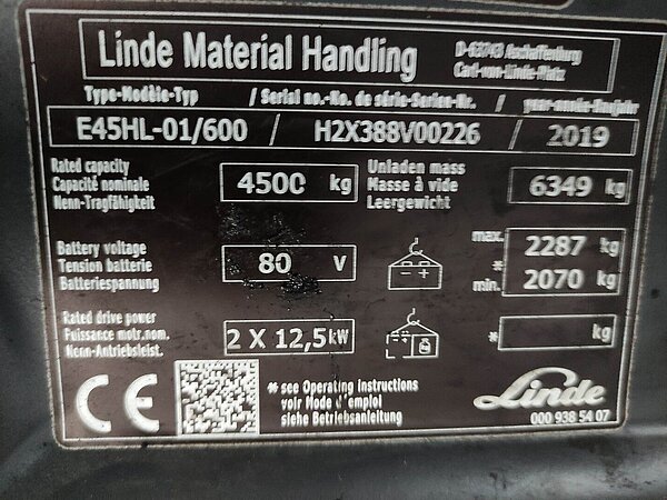 Linde Elektro Elektro 4 Rad-Stapler E45HL-01-/600-388 Triplex - Linde Elektro Elektro 4 Rad-Stapler E45HL-01-/600-388 Triplex