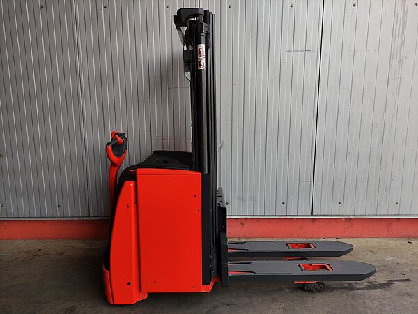 Linde Elektro Hochhubwagen L20i/1173 (Lack neu) Triplex - Linde Elektro Hochhubwagen L20i/1173 (Lack neu) Triplex