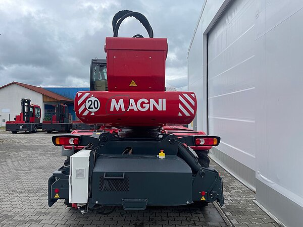 Magni Diesel Teleskopstapler drehbar RTH 6.25-DID Teleskop - Magni Diesel Teleskopstapler drehbar RTH 6.25-DID Teleskop